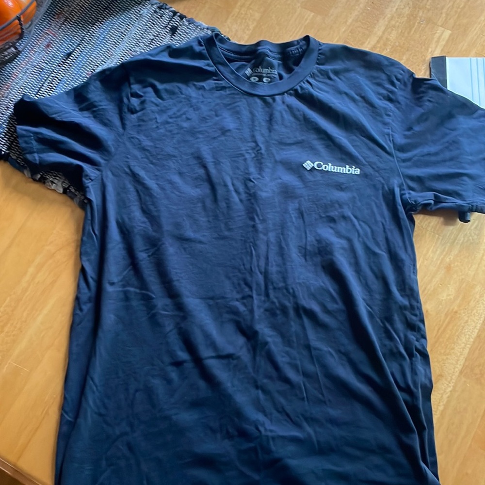 Columbia T-shirt sized medium